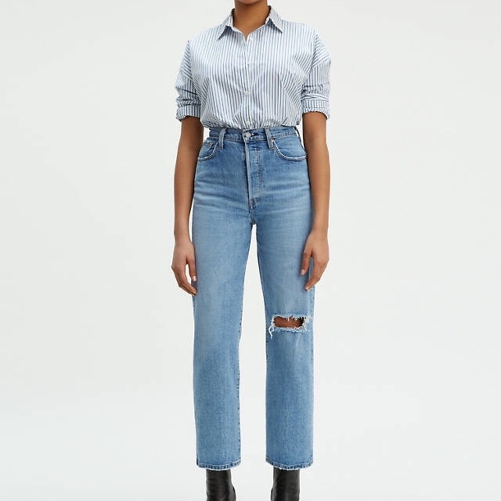 Levi’s Ribcage Straight Ankle Jeans